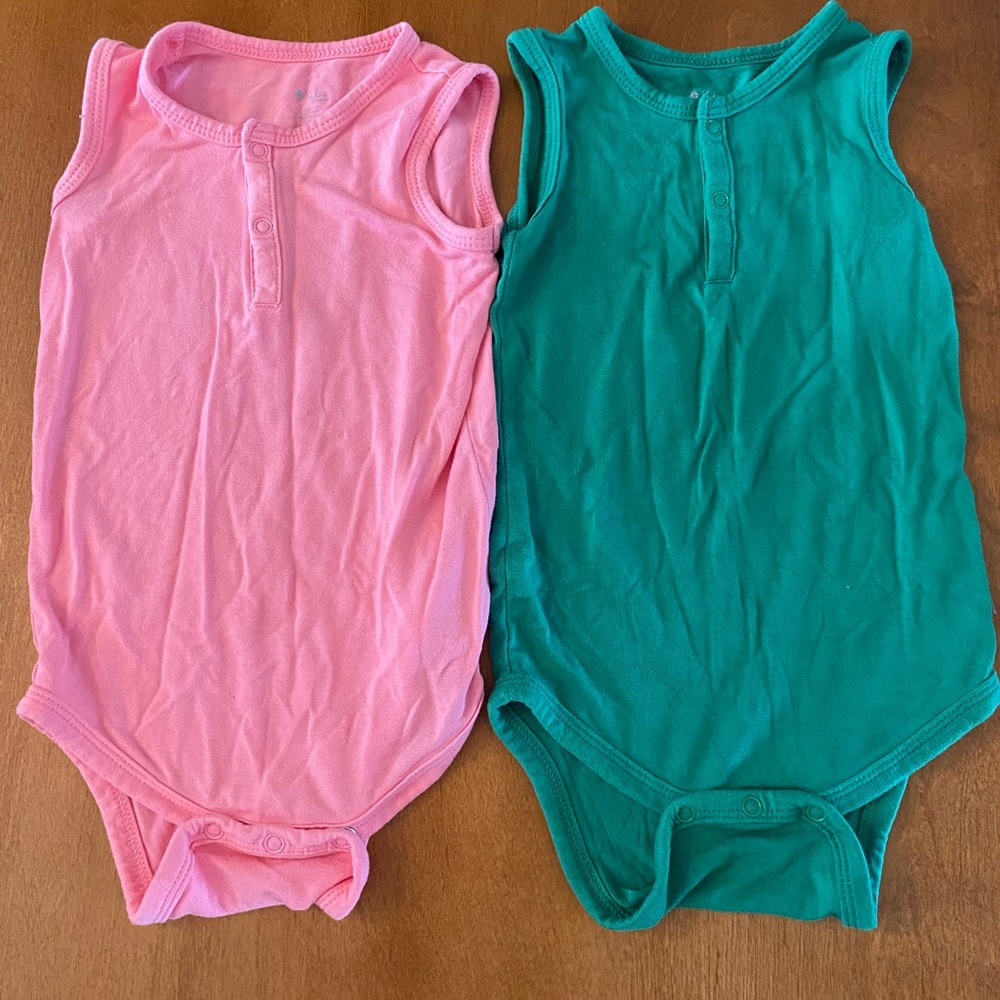 Kyte Baby sleeveless Henley bodysuit lot of 2 size 6-12 months